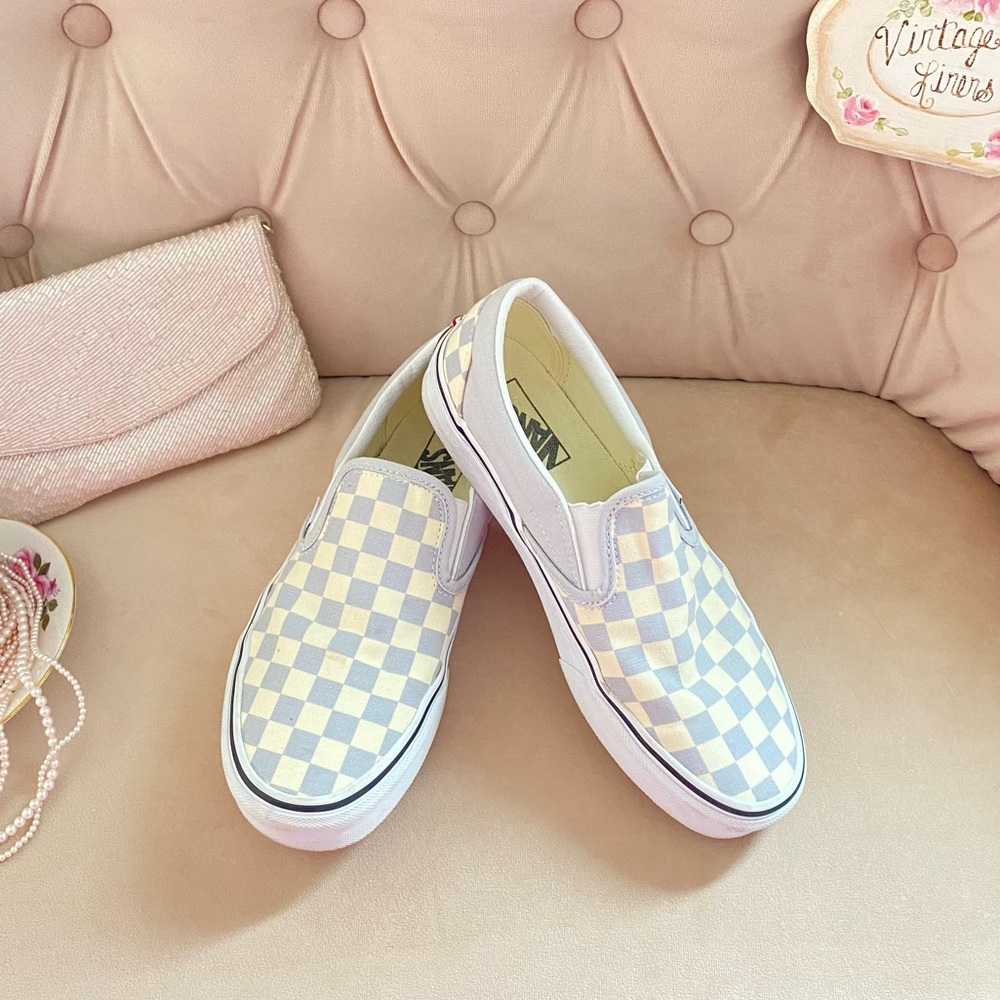 Women’s 8.5 Vans- “Gray Dawn” Checkerboard Slip-Ons